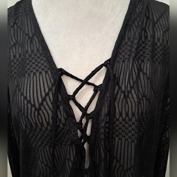 Black Lace Porto Cruz Swim Suit Cover Up - Picture 2 of 12